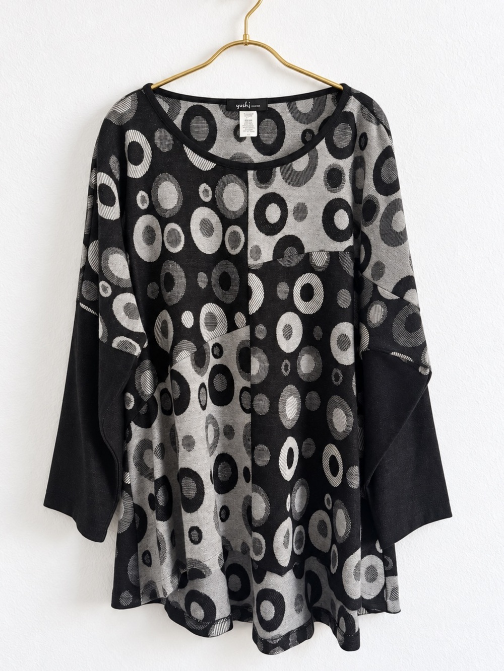 Yushi Circle Print Tunic Top Black Gray Hi Low Hem Long Sleeve Large
